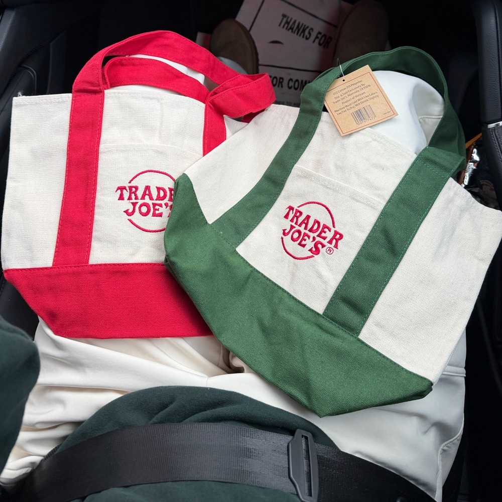 Trader Joe's Mini tote Red and Green Mini Tote Bags Set of 2